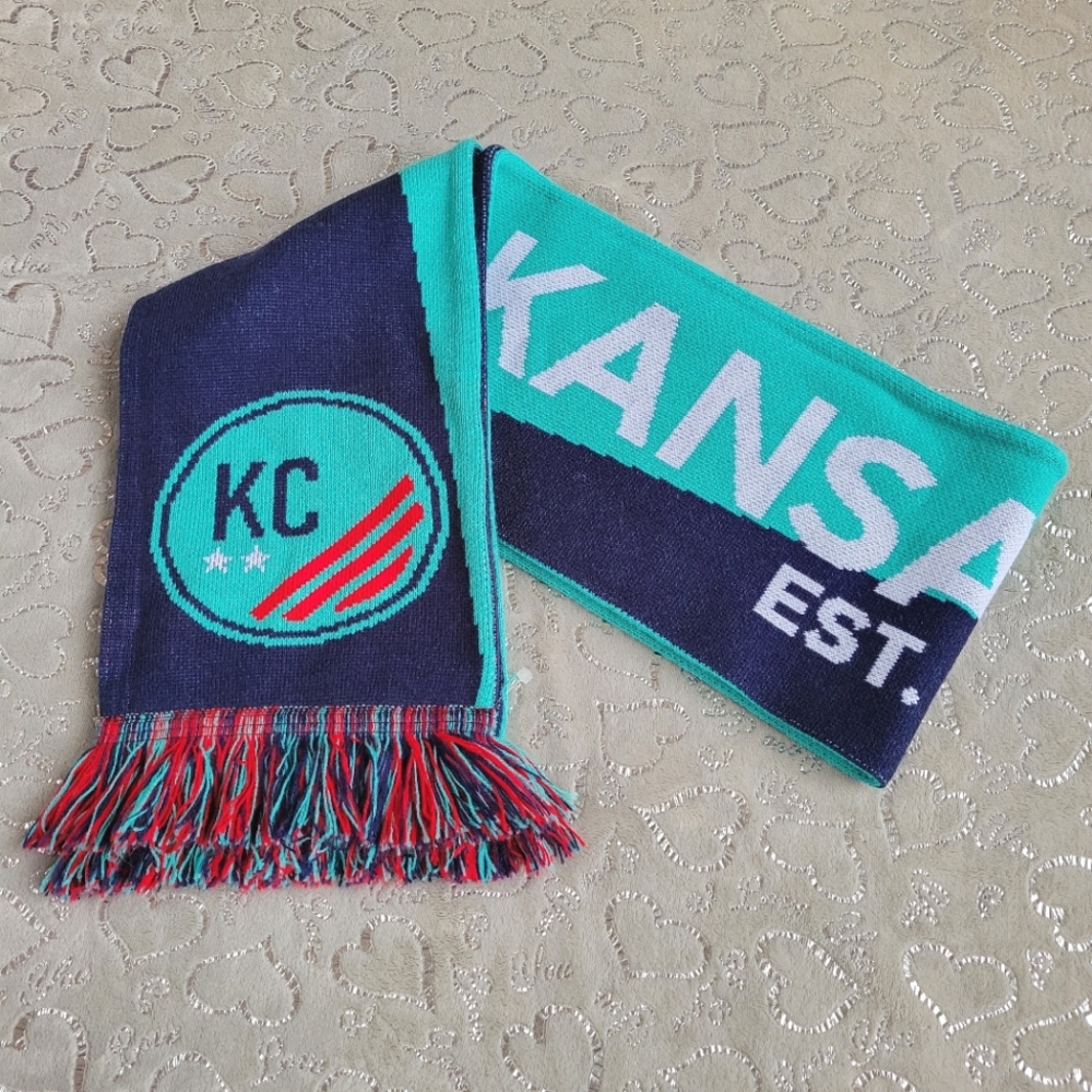 Kansas City Scarf Green Blue Sweater Knit Fringe Ends KC Founding Member 2021